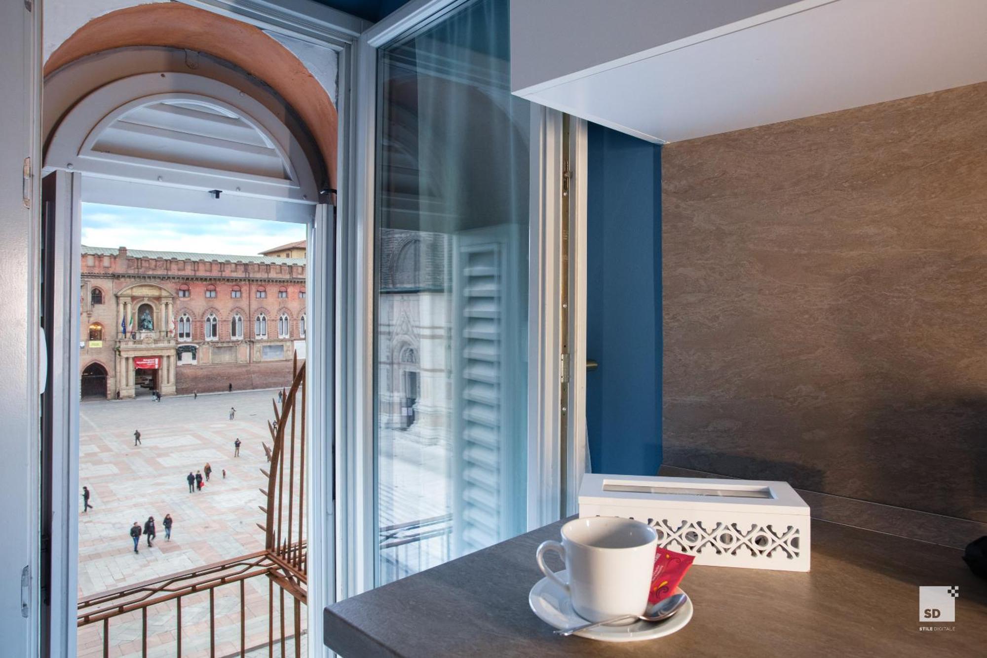 Urbanicooh Asinelli - Balcony On Piazza Maggiore Bologna Exterior foto